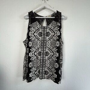 Love On A Hanger Black & White Paisley Sleeveless Top 2X Lace Back Detail New